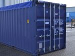 Open Top Container Beladung von oben mit Kran