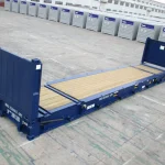 Schwerlasttransport mit Flat Rack Container