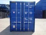 Innenraum eines 40 Fuß Dry Containers sauber