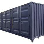 40 Fuß Container mit geöffneten Seitentüren und sichtbaren Lagerfächern