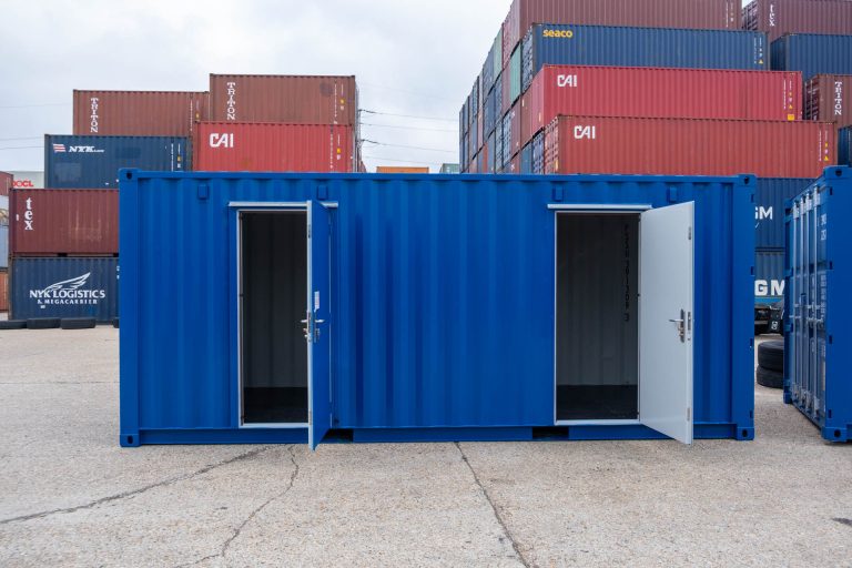 20-Fuß Lagercontainer aus Cortenstahl mit zwei seitlichen Zugangstüren