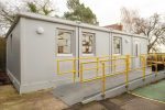 Modulares Containergebäude mit 6 Einheiten Außenansicht Stahl verzinkt
